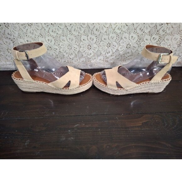 NWOB Franco Sarto Pellia Beige Suede Espadrille Sandals/Sz. 7M - Picture 4 of 10